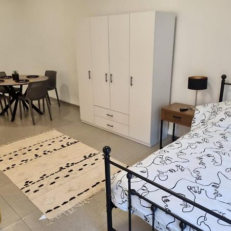 Luxury 2-Room Suite In The Center Of Downtown Hayfa Dış mekan fotoğraf