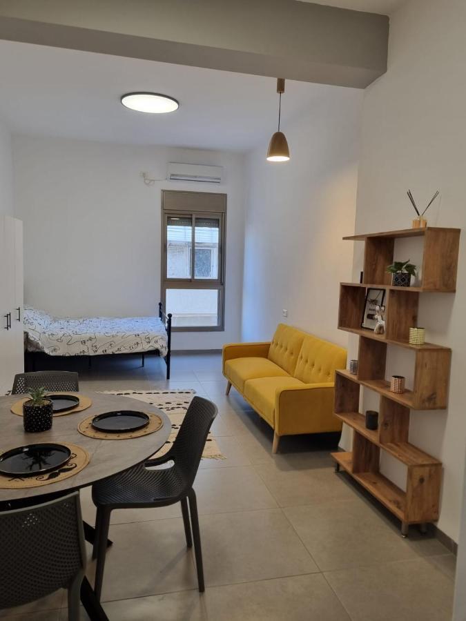 Luxury 2-Room Suite In The Center Of Downtown Hayfa Dış mekan fotoğraf